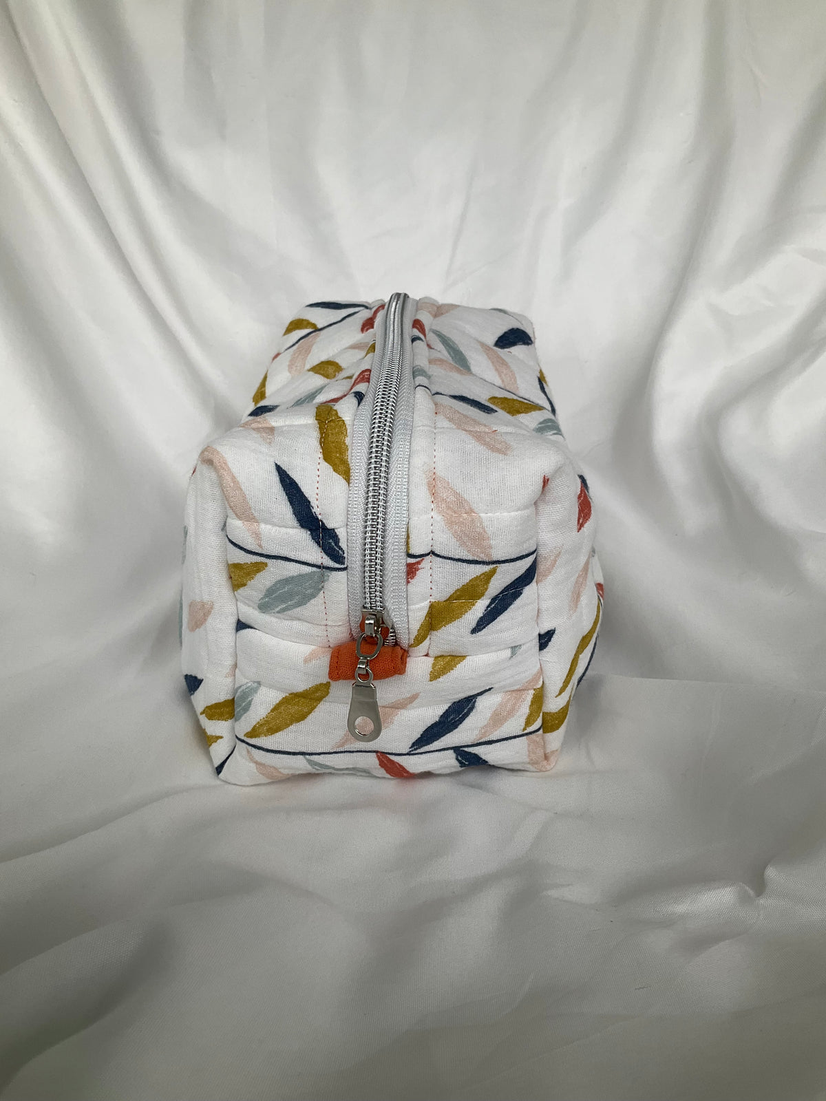 Autumn Leaves Quilted Pouch.