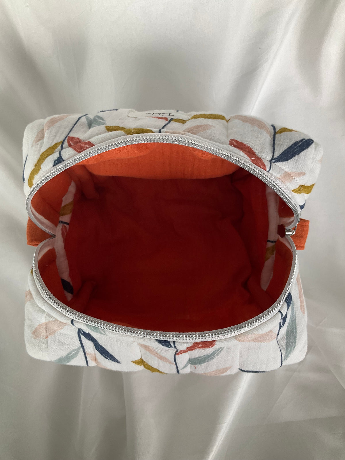 Autumn Leaves Quilted Pouch.